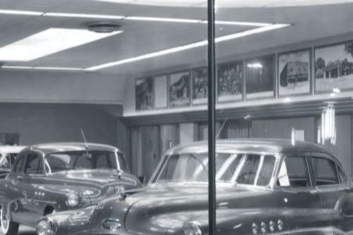 Illuminated Environments in Automotive Showrooms and their Influence on Aesthetic